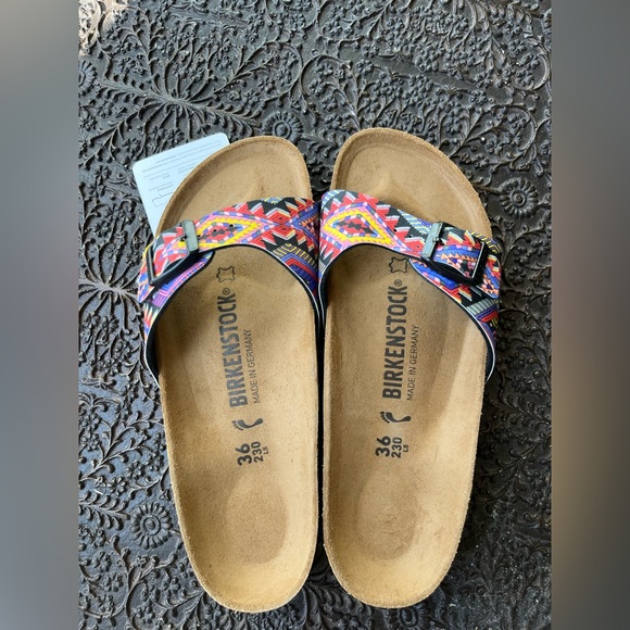 BIRKENSTOCK MADRID SANDALS IN AZTEC GEOMETRIC PRINT 35 EU 4 US - Picture 4 of 6